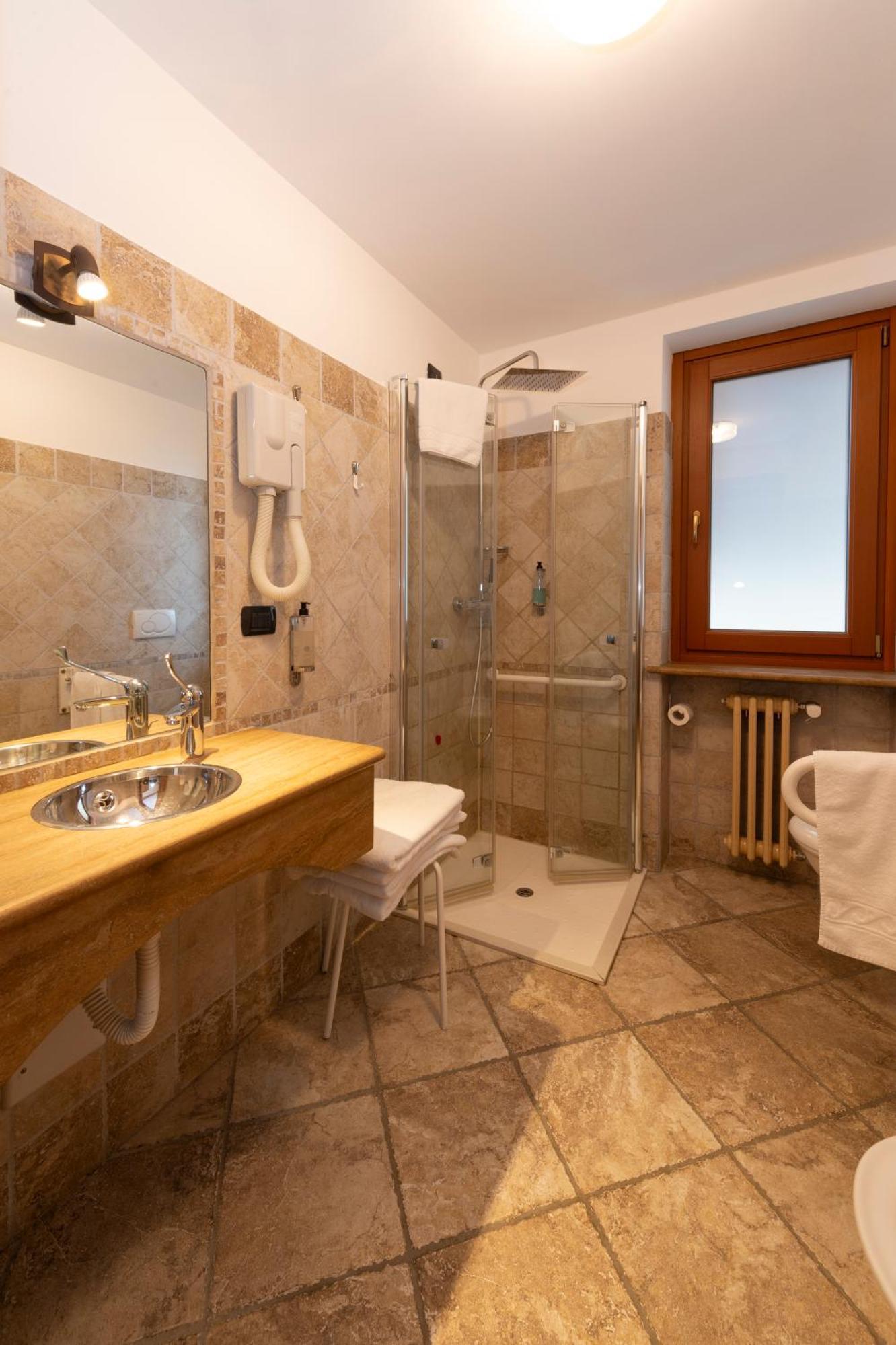 טורניון Hotel Zerbion מראה חיצוני תמונה